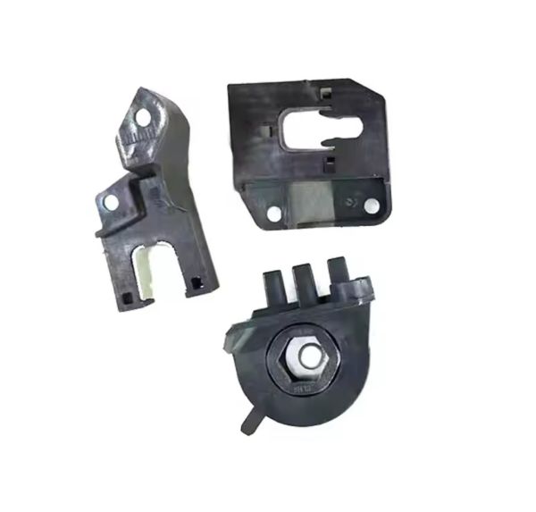 Ремонтні кріплення для фари Audi A4 B9 8W (Xenon, Full led) 2017-2019 року 8W0998121, 8W0998122