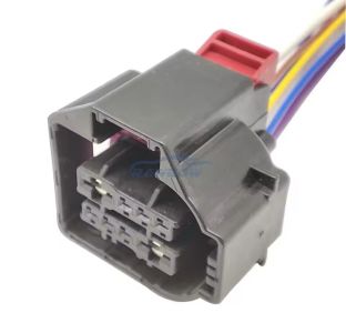 Роз'єм герметичний з проводами   4K8973708 VAG 8 PIN