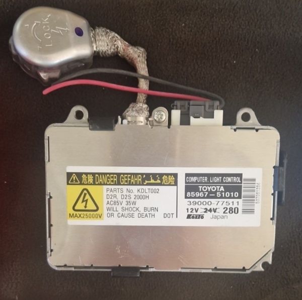 Блок ксеноновий Toyota 85967-51010
