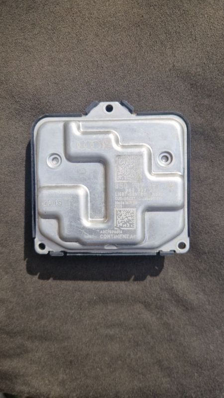 Блок фари 8S0.907.397C