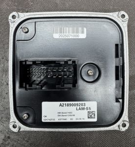 Блок управління фарою на Mercedes A2189009203