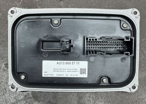 Блок управління фарою на Mercedes A2139005711