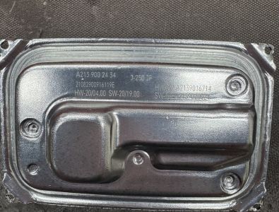 Блок управління фарою на Mercedes A2139002434