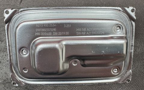 Блок управління фарою на Mercedes A2139002534
