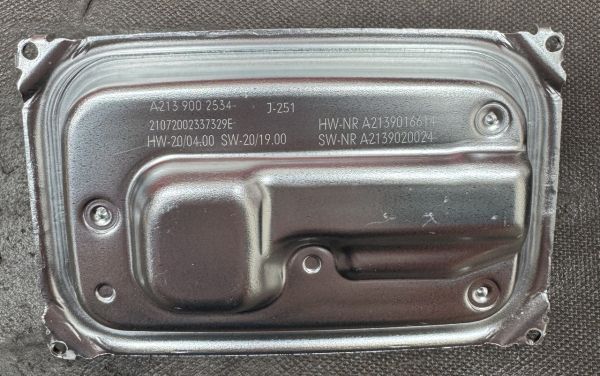 Блок управління фарою на Mercedes A2139002534