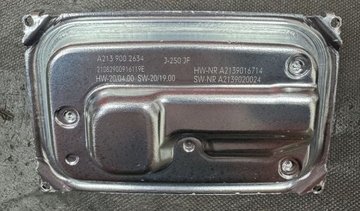 Блок управління фарою на Mercedes A2139002734