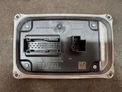Блок управління фарою Mercedes A2239005320
