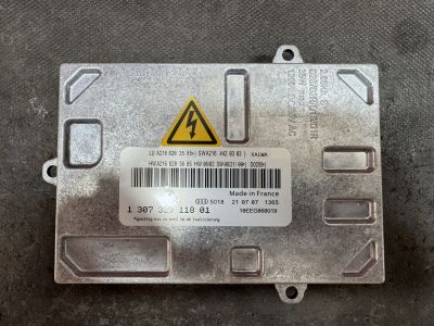 Блок управління фарою Mercedes 130732911802 (A2168203585)
